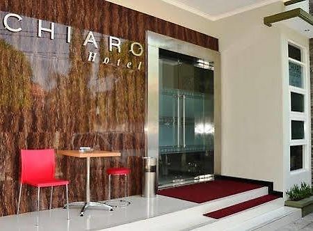 Chiaro Hotel Syariah Sidoarjo Bagian luar foto