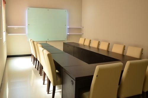 Chiaro Hotel Syariah Sidoarjo Bagian luar foto