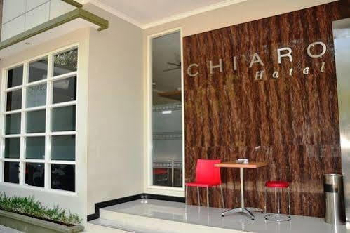 Chiaro Hotel Syariah Sidoarjo Bagian luar foto